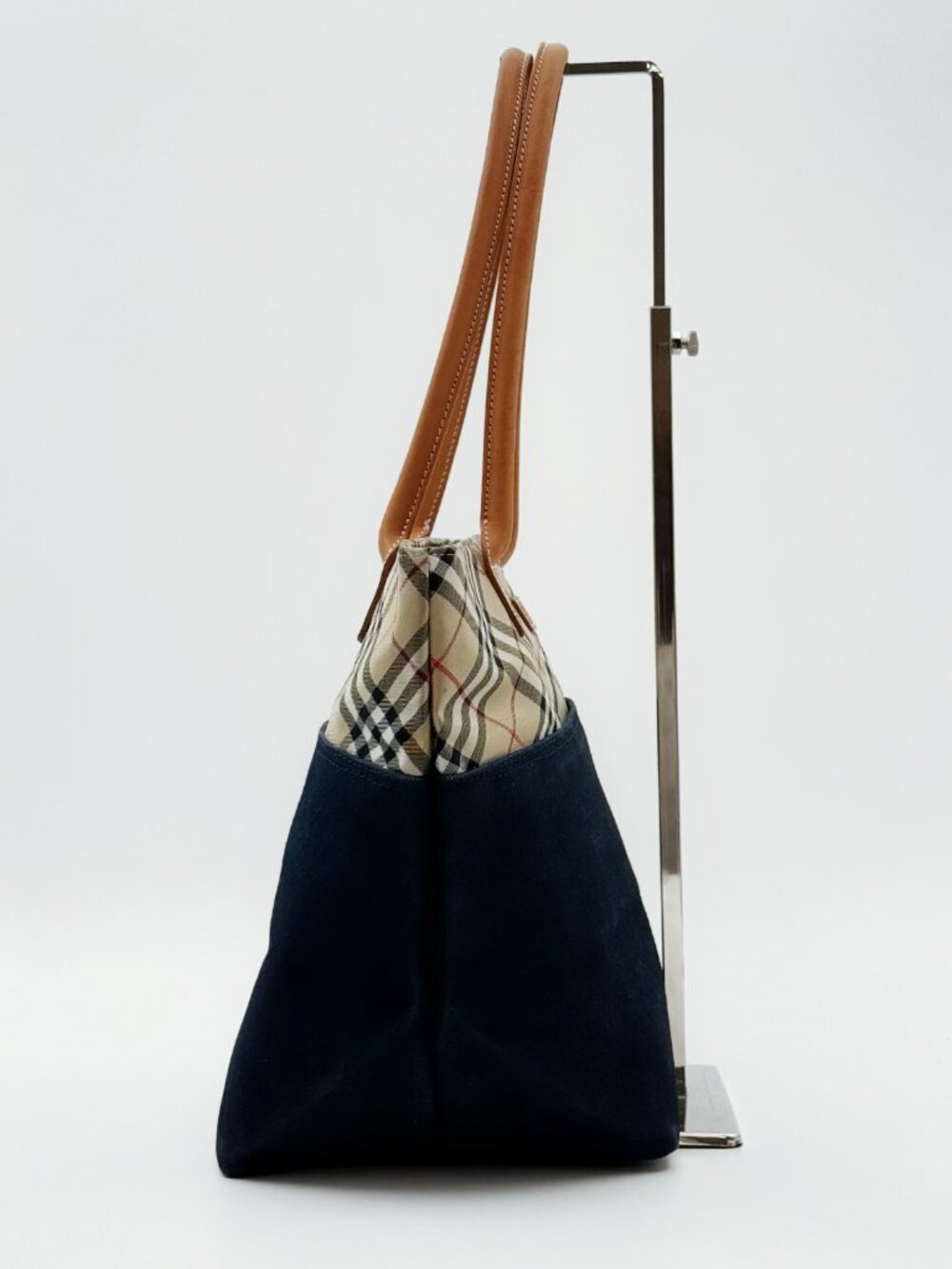 Burberrys Vintage Nova Check Canvas Tote Shoulder Bag Navy Beige Leathe - Picture 4 of 13